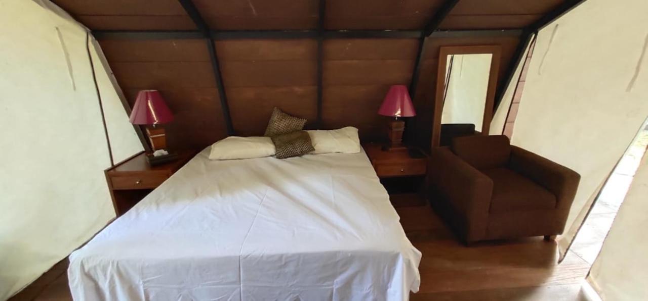Seribu Batu Songgo Langit Resort & Camp Bantul Exterior foto